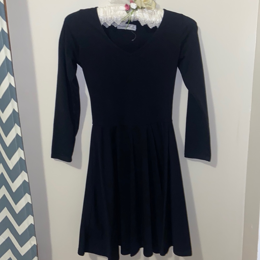 Girls/ Junior’s Black long sleeve dress